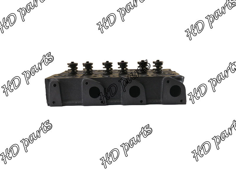 KubotaのためのD1105 4穴エンジンの予備品1G053-03040 1G065-03044 16032-03042