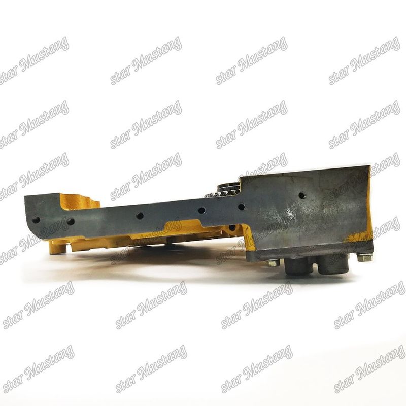 内部冷却器なしの油ポンプE320C 34335-13063 CATERPILLAR用ディーゼルエンジンの修理部品のために