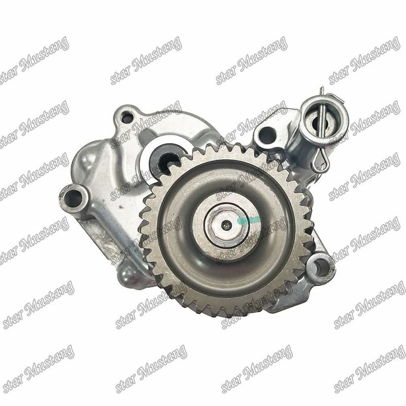 エンジンオイルポンプ 6D31T 新型ME013203 三?? エンジン用部品