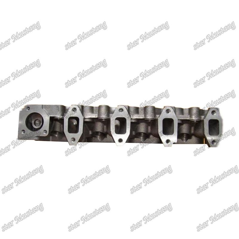 4BT 4D102 4BTA エンジンのシリンダーヘッド 3933370 3920005 3904570 カミンズ エンジンのスペアパーツ