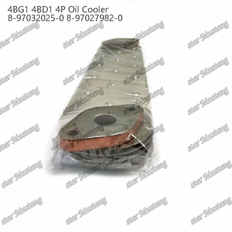 オイルクーラー 4BG1 4BD1 4P 8-97032025-0 8-97027982-0 イスズーエンジン用スペアパーツ