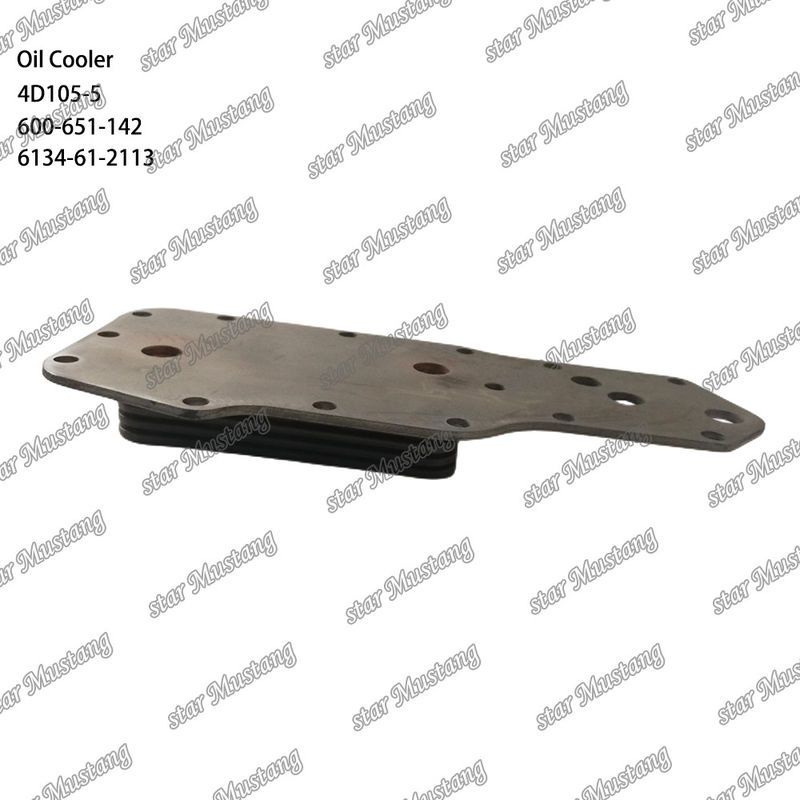 オイルクーラー 4D105-5 600-651-142 6134-61-2113 KUMATSU エンジン用スペアパーツ