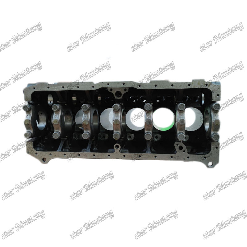 シリンダー ボルク DB58 65.01101-6079 65.01101-0031 DOOSAN エンジン用スペアパーツ