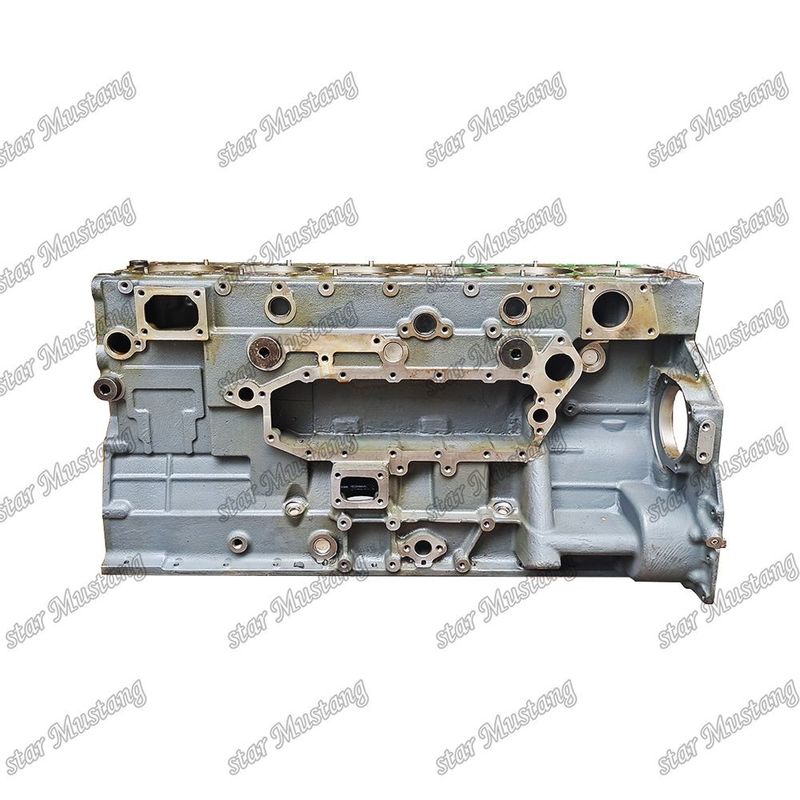 シリンダーブロック 6D125-3E PC400-7 6154-21-1100 KUMATSU エンジン用部品